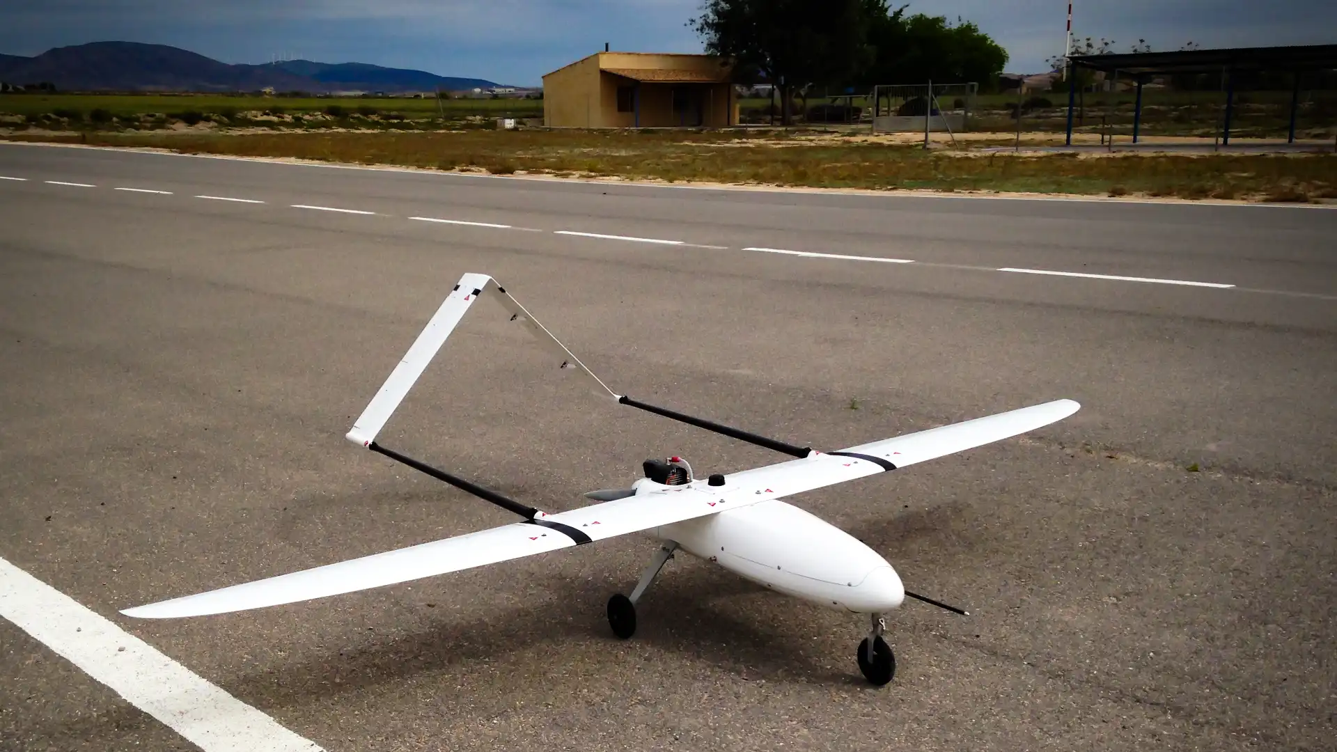 Avión de alta resistencia de 25 kg